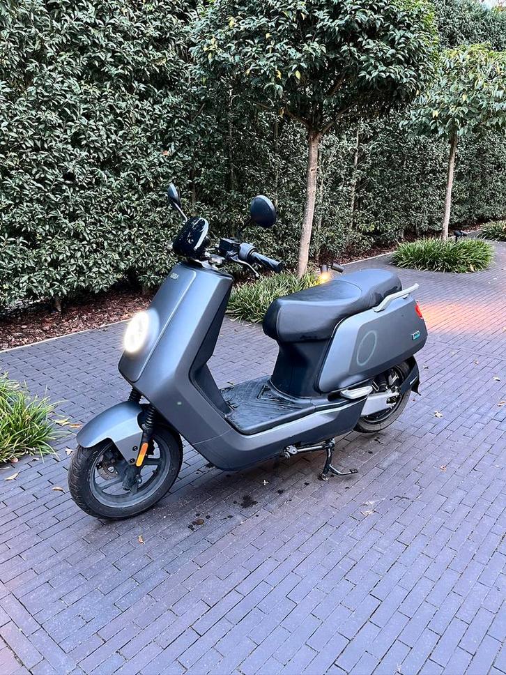 NIU NQI Sport - Matt Grey - 8052 km, Fietsen en Brommers, Scooters | Overige merken, Gebruikt, Klasse B (45 km/u), Elektrisch