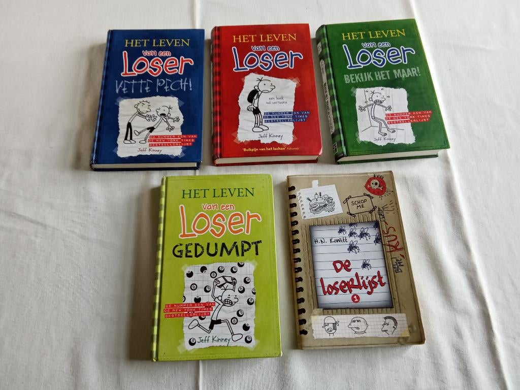 Het leven van een loser 5 boeken in goede staat., Boeken, Kinderboeken | Jeugd | 10 tot 12 jaar, Ophalen of Verzenden, Zo goed als nieuw