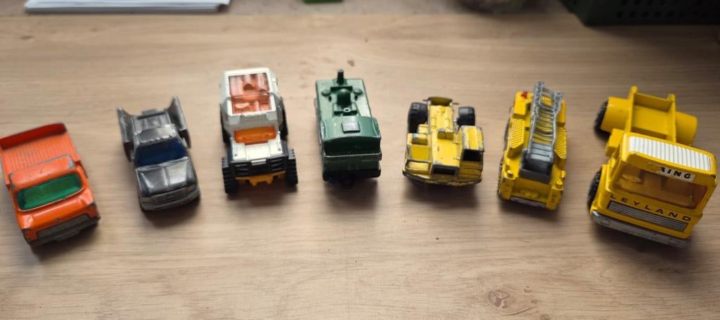 Set van autoluciferdoosje + 40 stuks rond auto's div, Kinderen en Baby's, Speelgoed |Speelgoedvoertuigen, Ophalen of Verzenden