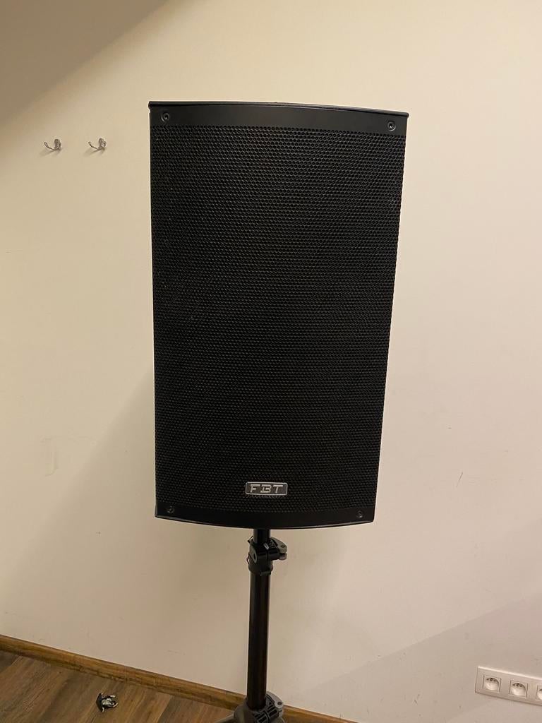 FBT X lite 12a, Audio, Tv en Foto, Luidsprekerboxen, Ophalen, Zo goed als nieuw