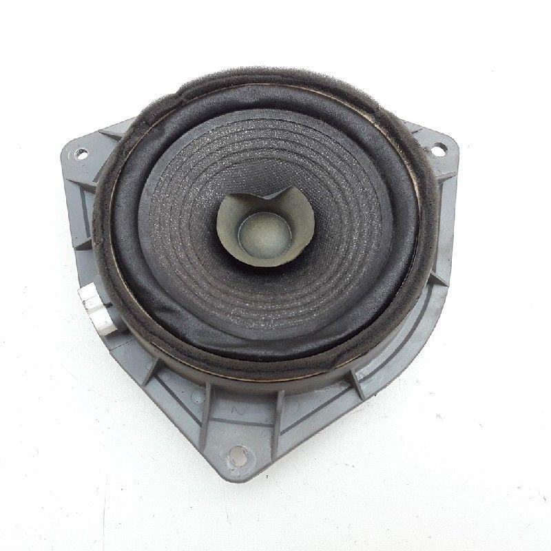HAUT PARLEUR / ENCEINTE Toyota Yaris (P1) (01-1999/11-2005), Utilisé, Toyota