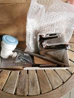 lavabo mengkraan, Enlèvement, Neuf