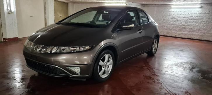HONDA CIVIC, Autos, Honda, Particulier, Civic, ABS, Régulateur de distance, Airbags, Air conditionné, Alarme, Feux de virage, Ordinateur de bord