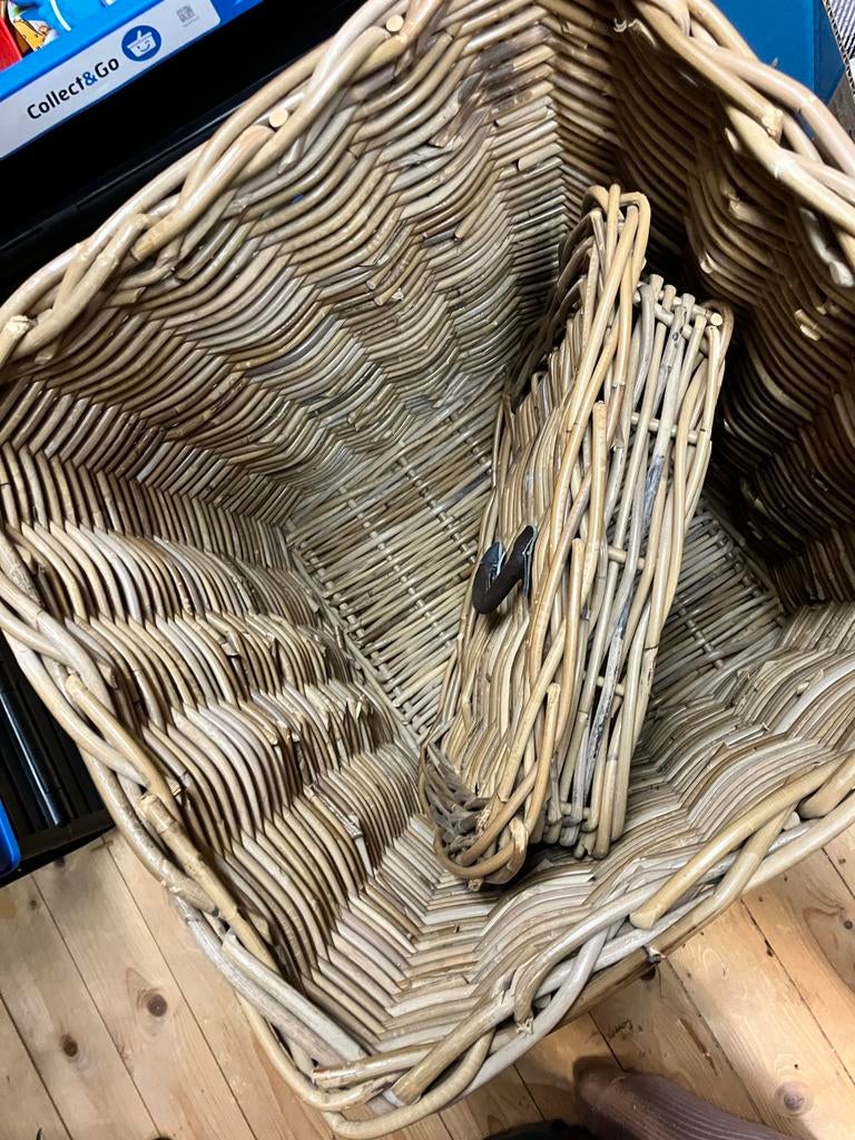 Leuke rieten opbergmand, Ophalen, Zo goed als nieuw, Bruin, Landelijk