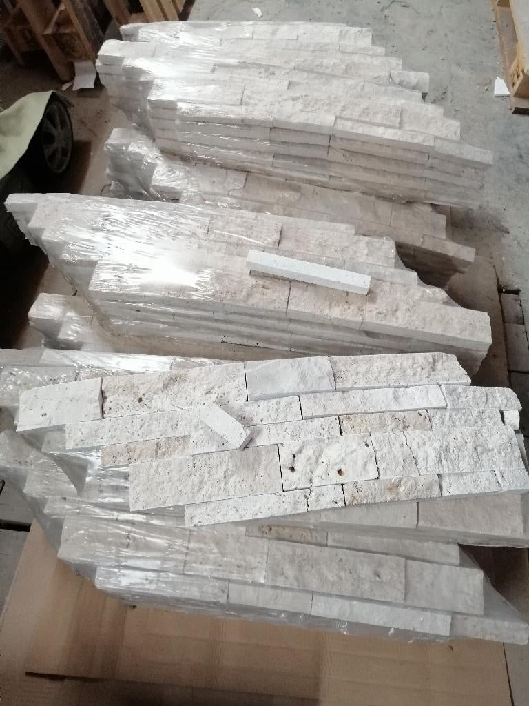 Travertin mural éclaté, Bricolage & Construction, Dalles & Carrelages, Enlèvement, Neuf, Carrelage mural