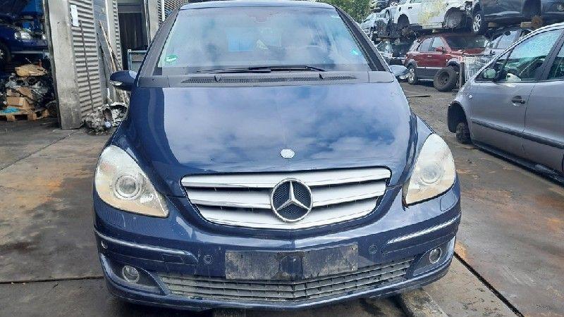 RADIATEUR COMPLET Mercedes-Benz B (W245,242) (A169500000), Autos : Pièces & Accessoires, Utilisé, Mercedes-Benz