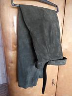 Suede broek, Kleding | Dames, Broeken en Pantalons, Ophalen, Zo goed als nieuw, Maat 38/40 (M)