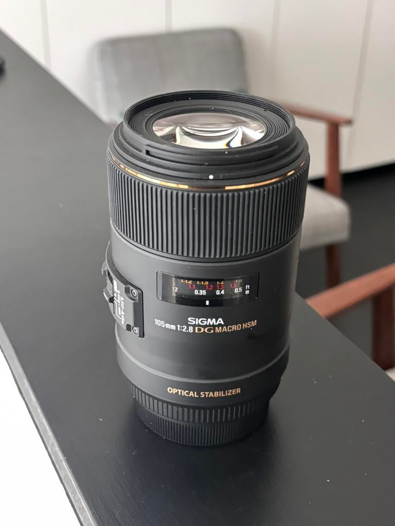 Sigma macro lens 105mm f2.8 Canon EF, Ophalen of Verzenden, Zo goed als nieuw