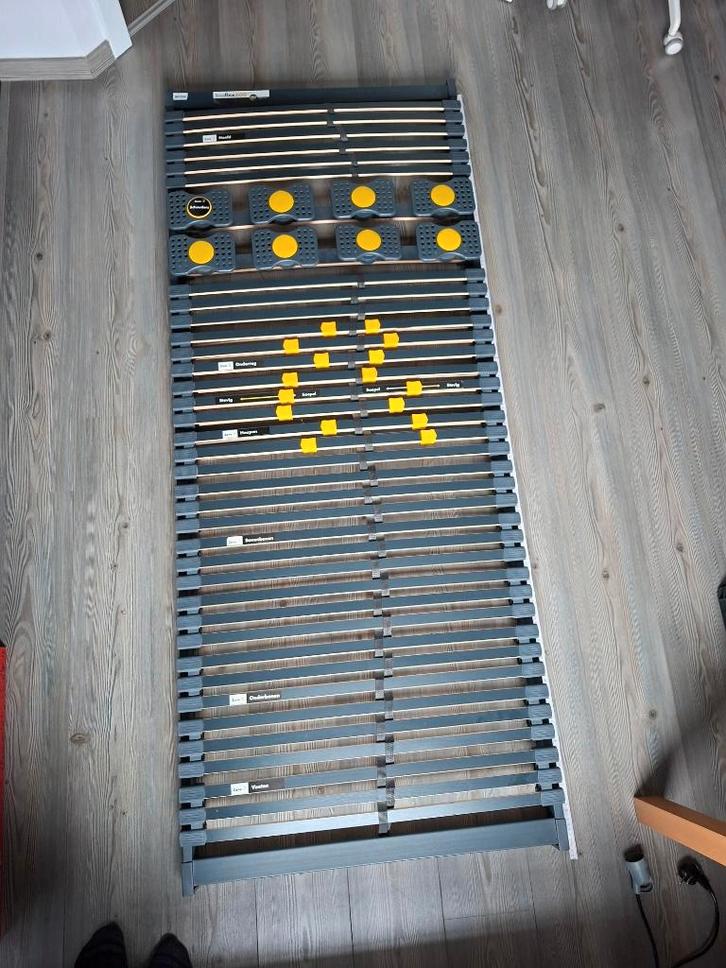 2 x 1 persoonslattenbodems Bossflex 600 : maat 80x200, Maison & Meubles, Chambre à coucher | Matelas & Sommiers, Utilisé, Sommier