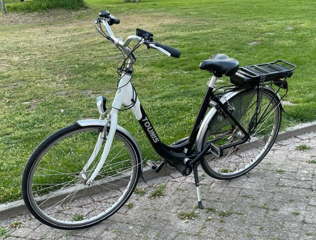 Tounis Elektrische Fiets – Zo goed als nieuw, Zo goed als nieuw, 47 tot 51 cm, 30 tot 50 km per accu, Ophalen