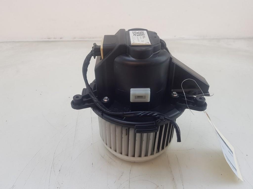 KACHEL VENTILATORMOTOR Peugeot Partner (EF / EU) (01-2018/-), Gebruikt, Peugeot