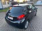 Peugeot 208 Style – 2018 – 105 000 km, Auto's, Stof, Euro 6, 1199 cc, Zwart