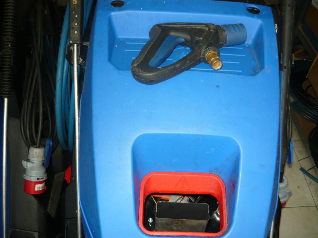 HOGEDRUKREINIGER NILFISK, Ophalen, Gebruikt, Elektrisch, Nilfisk