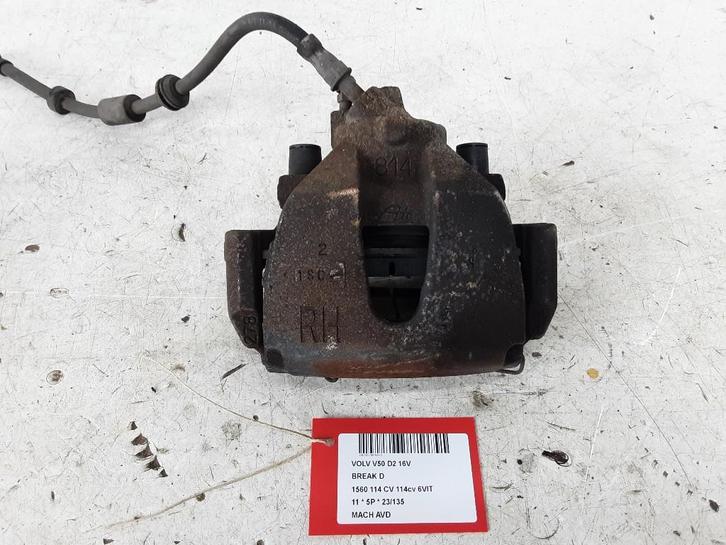 REMKLAUW RECHTS VOOR Volvo V50 (MW) (01-2003/12-2012), Auto-onderdelen, Remmen en Aandrijving, Volvo, Gebruikt