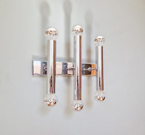 Buisvormige wandlamp in verchroomd metaal, jaren 70, Antiek en Kunst, Antiek | Verlichting, Ophalen of Verzenden