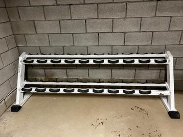 Dumbel rack first class beschikbaar voor biedingen
