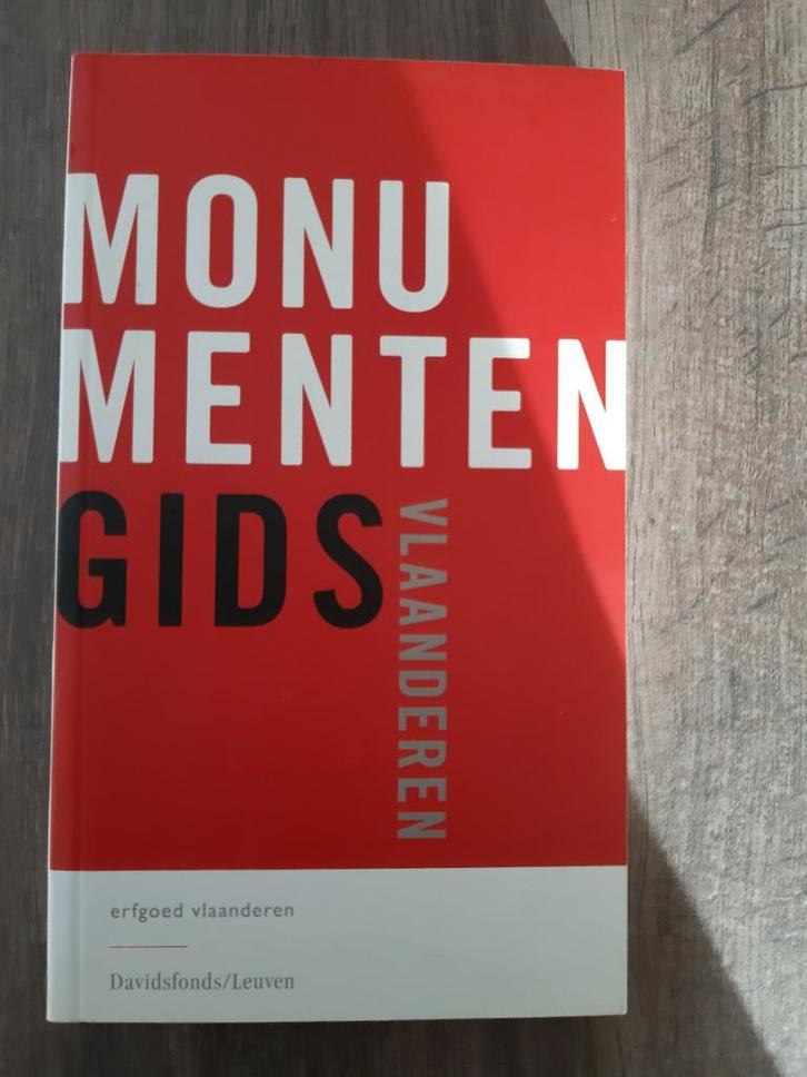 Monumentengids Vlaanderen, Boeken, Overige Boeken, Zo goed als nieuw, Ophalen of Verzenden