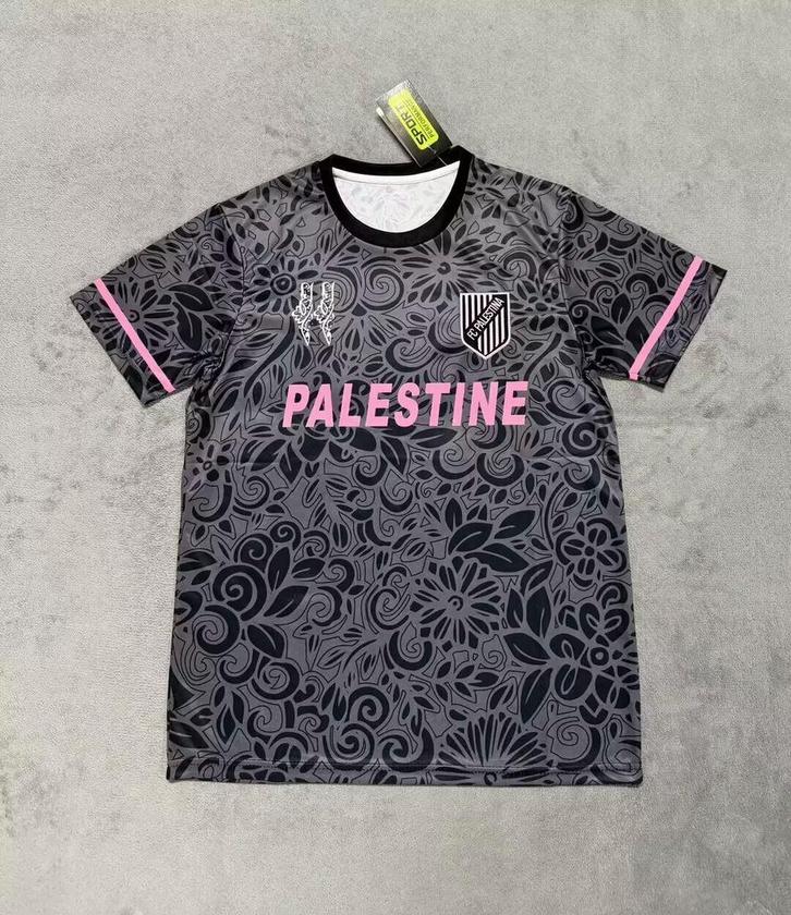 Palestina voetbalshirt mer roze accenten, Kleding | Heren, T-shirts, Nieuw, Roze, Verzenden