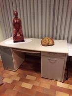 Nieuwe bureau 155 x 68 cm en 77 cm hoog, Enlèvement