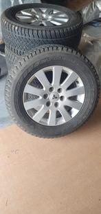 Winterbanden + 18" Mitsubishi-velgen, Auto-onderdelen, Banden en Velgen, Ophalen, 18 inch, Gebruikt, 265 mm