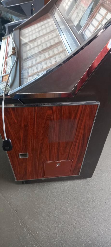 juke box Ami, Verzamelen, Automaten | Jukeboxen, Gebruikt, Ami, 1960 tot 1970, Ophalen