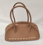 Nobody handtas, Enlèvement, Sac à main