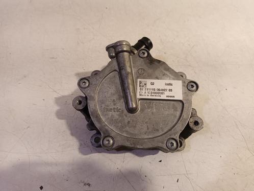VACUUMPOMP BENZINE Mercedes-Benz A (W176) (a1331800501), Auto-onderdelen, Motor en Toebehoren, Mercedes-Benz, Gebruikt