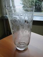 antieke vaas met mooie motieven, Enlèvement