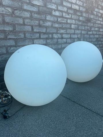 Bol verlichting tuin beschikbaar voor biedingen