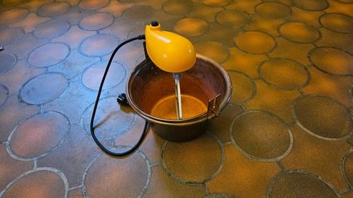 Chaudron en cuivre avec mélangeur électrique pour confiture, Maison & Meubles, Cuisine | Éléments de cuisine, Utilisé, Moins de 100 cm