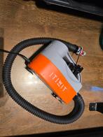 Itiwit 12V pomp met verschillende aansluitingen, Ophalen, Zo goed als nieuw