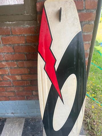 wakeboard met binding, Enlèvement, Utilisé, Planche et Chausses