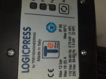 Commande de pompe logicpress, Bricolage & Construction, Enlèvement, Comme neuf