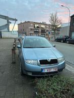 Skoda Fabia 2002, Autos, Skoda, Argent ou Gris, Achat, Boîte manuelle, Noir
