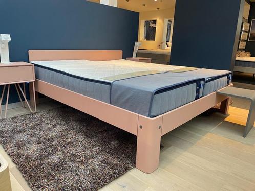 Auping Bedkader Auronde 1500 met bodems, matrassen, nachttaf, Huis en Inrichting, Slaapkamer | Bedden, Nieuw, Tweepersoons, 180 cm