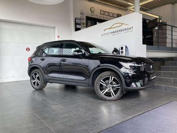 Volvo XC40 PLUS DARK T2 BENZINE AUTOMAAT OPEN DAK (bj 2024) beschikbaar voor biedingen