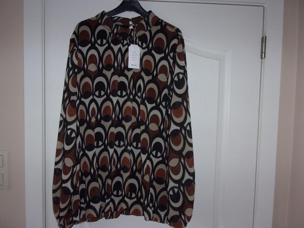 SPLINTERNIEUWE dames bloes. Maat 50, Kleding | Dames, Grote Maten, Nieuw, Blouse of Tuniek, Zwart, Ophalen of Verzenden