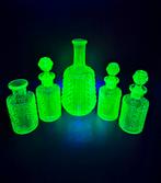 Zeldzame Art Deco wastafelset van uraniumglas in Scilmont, Antiek en Kunst, Ophalen of Verzenden