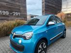 Renault twingo 
1000 essence ️ 
Euro 6
Année 2015
114.000 k, Auto's, Twingo, Euro 6, Bluetooth, Bedrijf