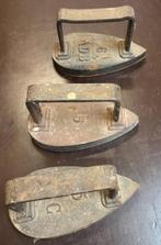 vintage 3 gietijzeren strijkijzers, Antiek en Kunst, Ophalen