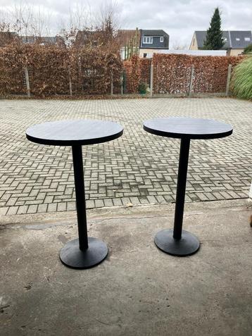 2 statafels beschikbaar voor biedingen