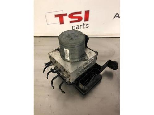 ABS Pomp van een Volkswagen Tiguan, Auto-onderdelen, Elektronica en Kabels, Volkswagen, Gebruikt, 3 maanden garantie, Ophalen of Verzenden
