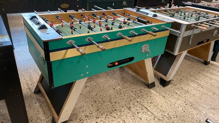 Cosmos 2000 voetbaltafel kicker sjotter, Kinderen en Baby's, Speelgoed | Voetbaltafels, Zo goed als nieuw, Ophalen of Verzenden