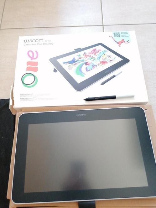 Tekentablet Wacom One 13, Computers en Software, Tekentablets, Zo goed als nieuw, Bedraad, Ophalen of Verzenden