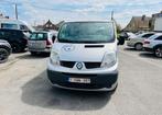 Renault trafic 2.0L passenger spécial handicap system, Autos, Achat, Renault, Entreprise