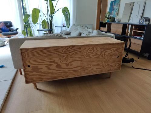 Dressoir Poolse Den, Huis en Inrichting, Kasten | Dressoirs, Zo goed als nieuw, Ophalen
