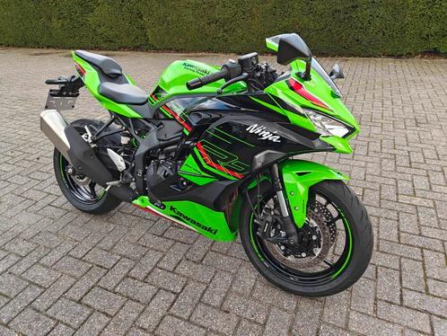 Kawasaki ZX4-RR '24 1100km, Motoren, Motoren | Kawasaki, Bedrijf, Super Sport, meer dan 35 kW, 4 cilinders, Ophalen