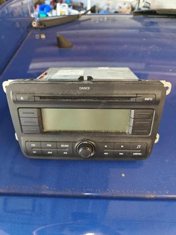 Originele Radio Skoda Fabia 2011 beschikbaar voor biedingen