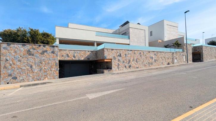 exclusieve luxe villa te koop in Benijofar, Immo, Buitenland, Spanje, Woonhuis, Dorp