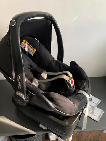 Maxi cosi en familyfix, Enlèvement ou Envoi, Comme neuf
